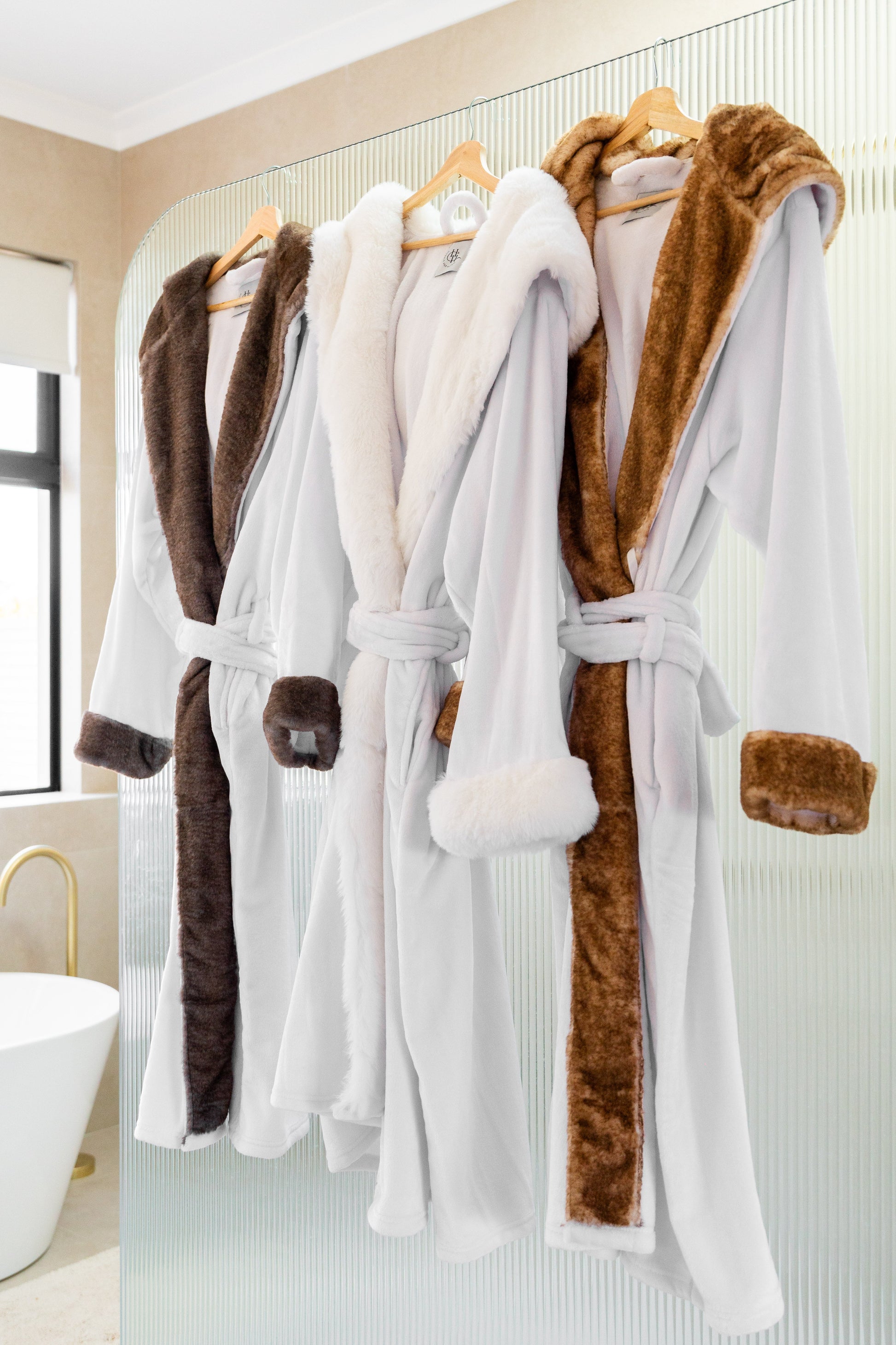 The Haven Robe - White