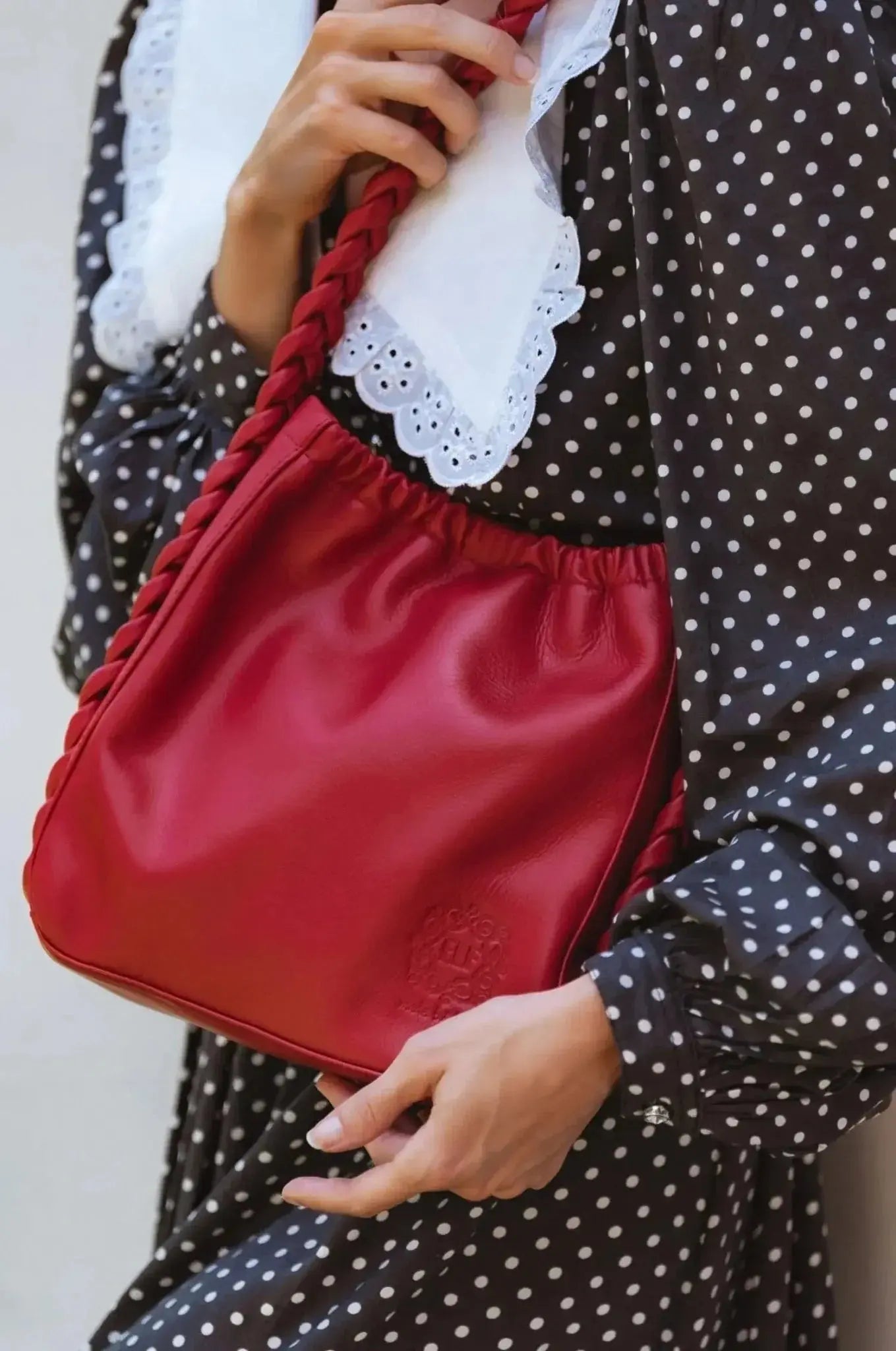 Sivuple Leather Shoulder Bag - Me Chavi - Where Style Blossoms