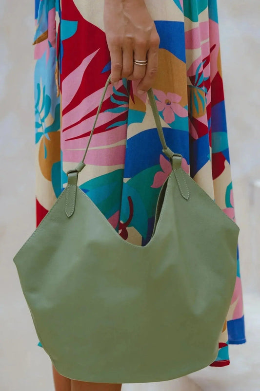 Tulip Medium Leather Tote Bag - Me Chavi - Where Style Blossoms