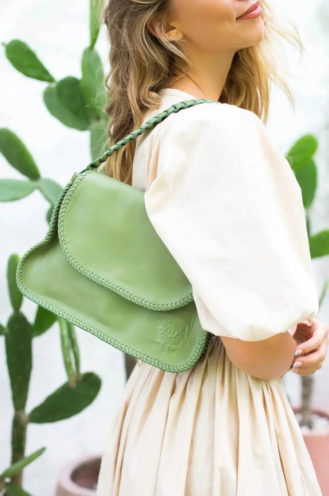Erie Leather Shoulder Bag - Me Chavi - Where Style Blossoms