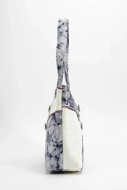 Tie-Dye Tote Bag with Butterflies and Embroidery - Me Chavi - Where Style Blossoms