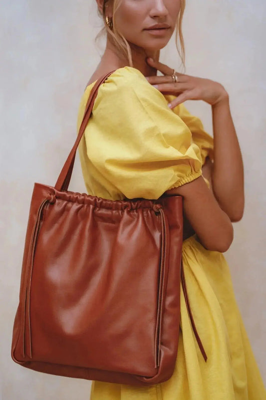 Alessia Leather Tote Bag - Me Chavi - Where Style Blossoms