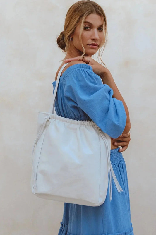 Alessia Leather Tote Bag - Me Chavi - Where Style Blossoms
