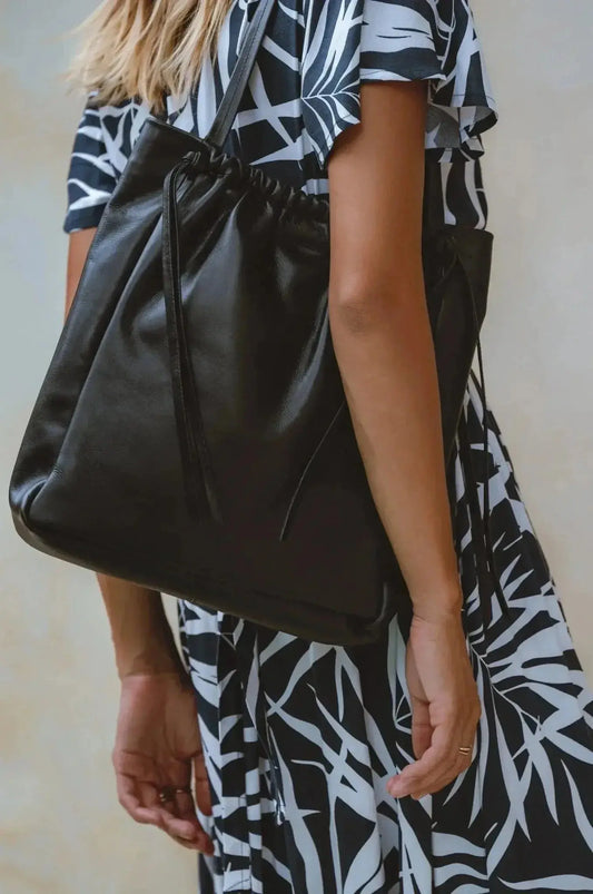 Alessia Leather Tote Bag - Me Chavi - Where Style Blossoms